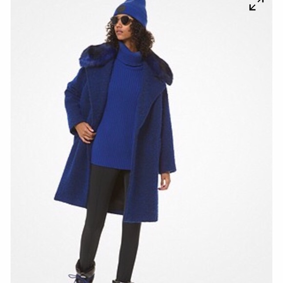 $155 Retail Michael Kors sweater - Picture 3 of 8